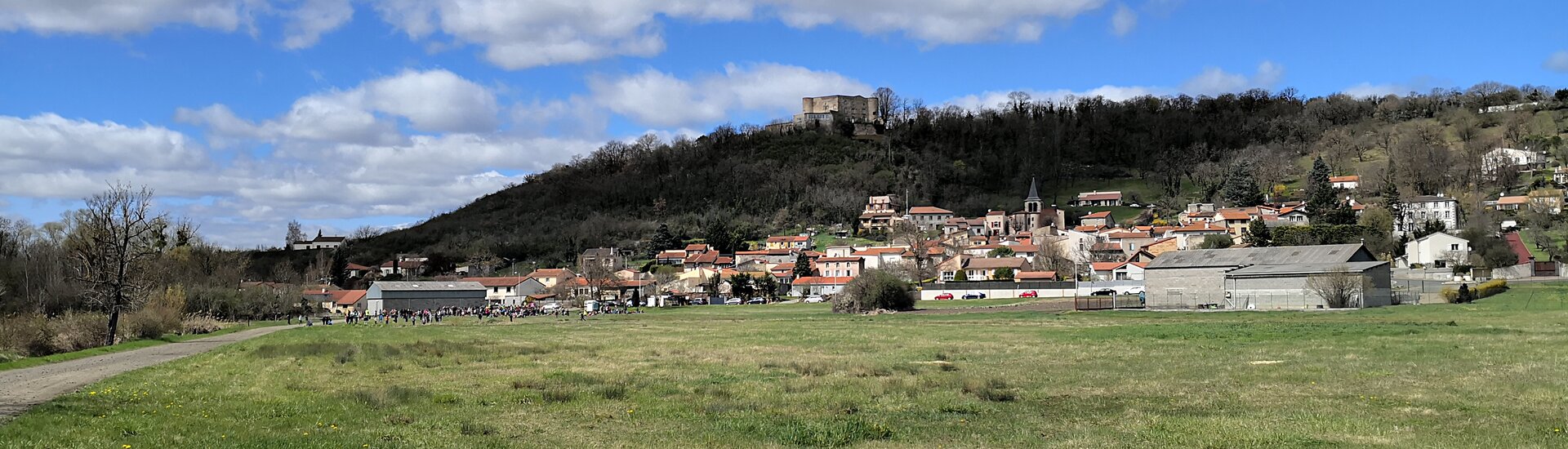 Commune Mairie Saint-Bonnet-lès-Allier Château Puy-de-Dôme Auvergne